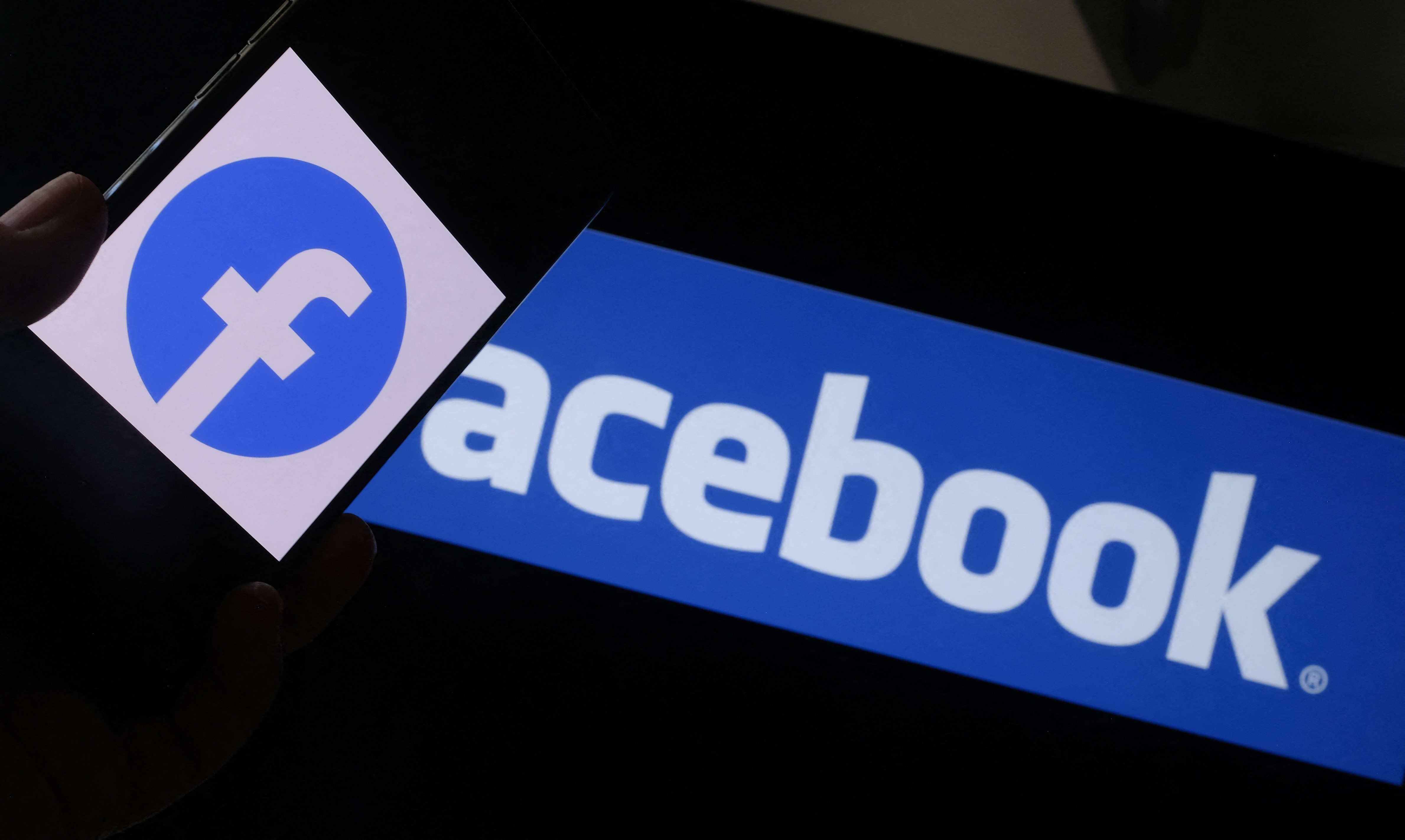 Bất chấp những cáo buộc làm lộ thông tin người dùng Facebook vẫn cán mốc 2 tỉ người dùng trong những ngày đầu năm 2023