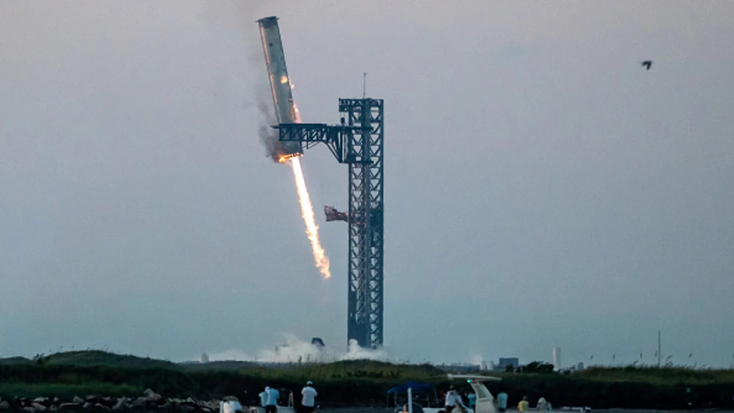 Không gian Tên lửa Starship của SpaceX hoàn thành chuyến bay thử nghiệm