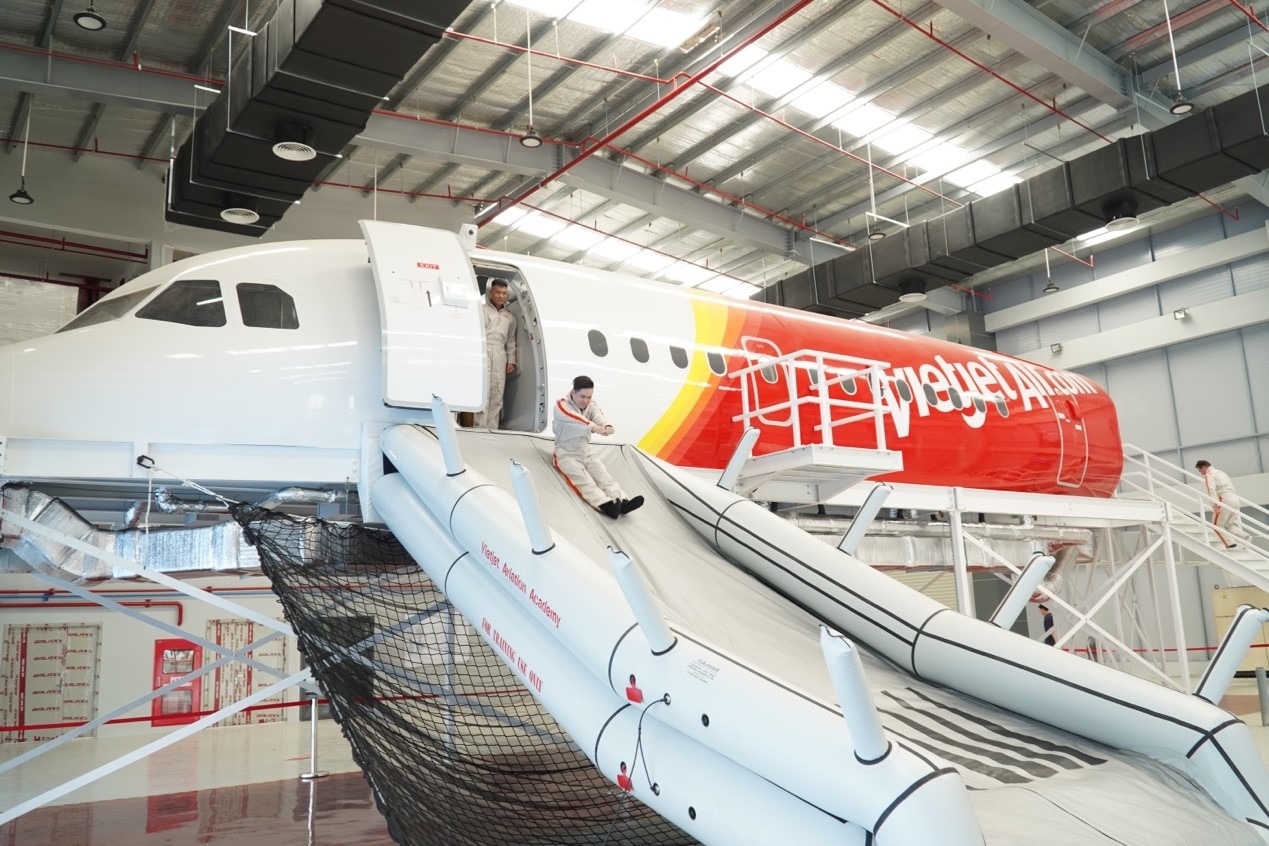 Học viện Hàng không Vietjet