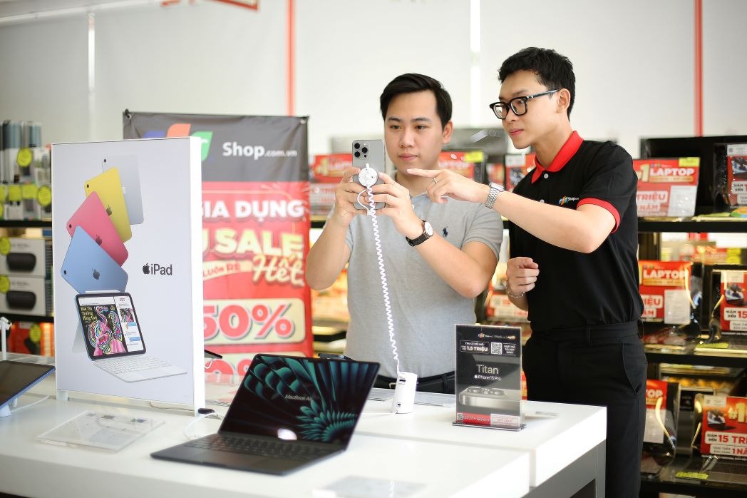 Cùng FPT Shop sắm “Tết siêu sale hết”