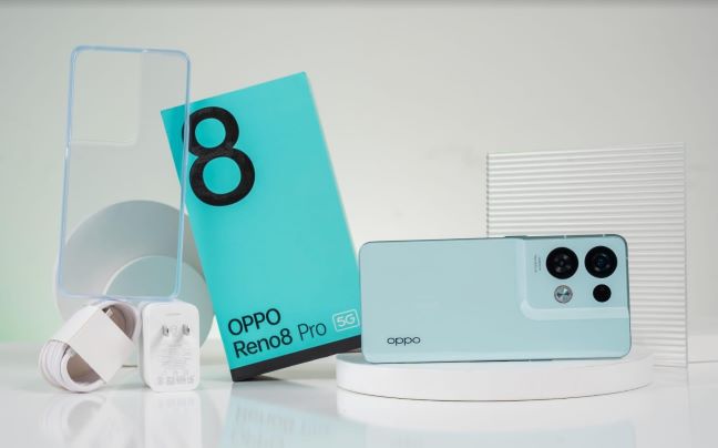 Top 5 smartphone tầm trung, OPPO Reno 8 5G 