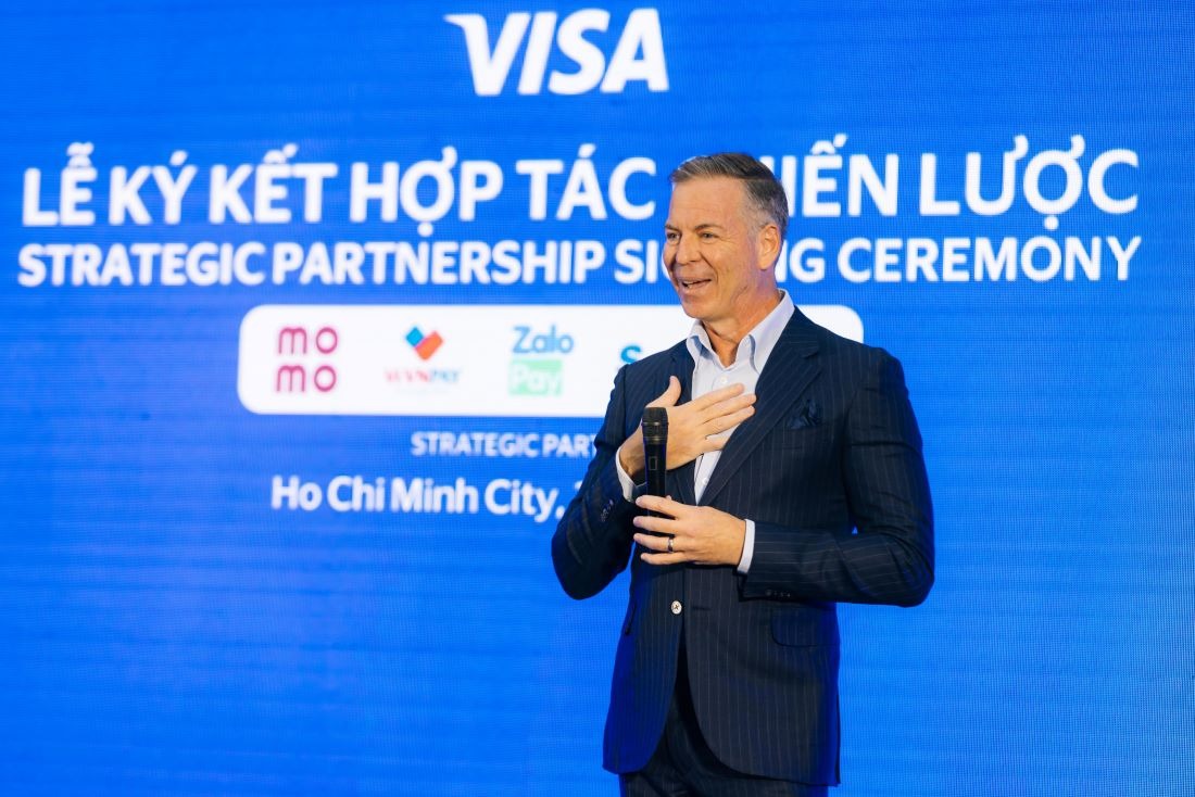 Ông Stephen Karpin Regional President, Visa AP phát biểu khai mạc