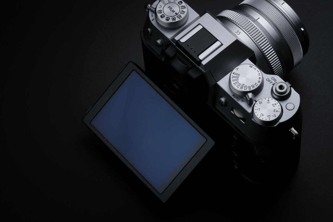 Fujifilm ra mắt bộ đôi máy ảnh mới FUJIFILM X-T50 và FUJIFILM GFX100S II 