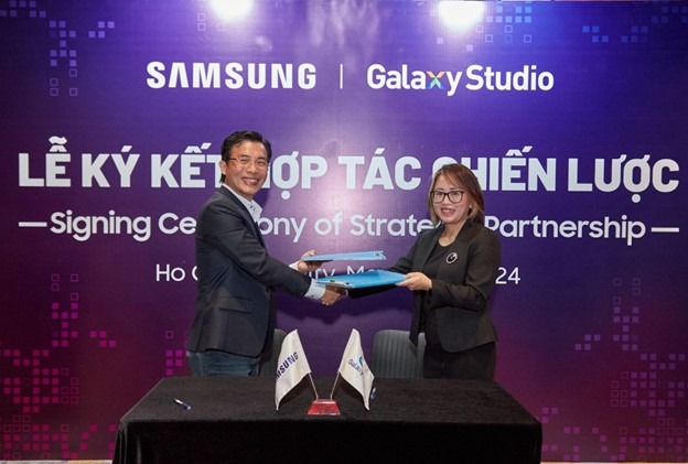 Với mục tiêu nâng tầm trải nghiệm xem phim tại rạp cho khán giả điện ảnh Việt Nam, thông qua các giải pháp hiển thị chuyên dụng cùng những sản phẩm công nghệ tiên phong, Samsung đã hợp tác cùng Galaxy Studio.  