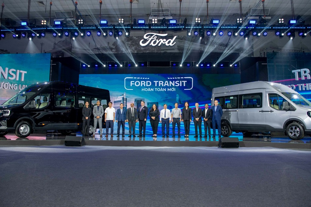  ra mắt Ford Transit thế hệ mới 