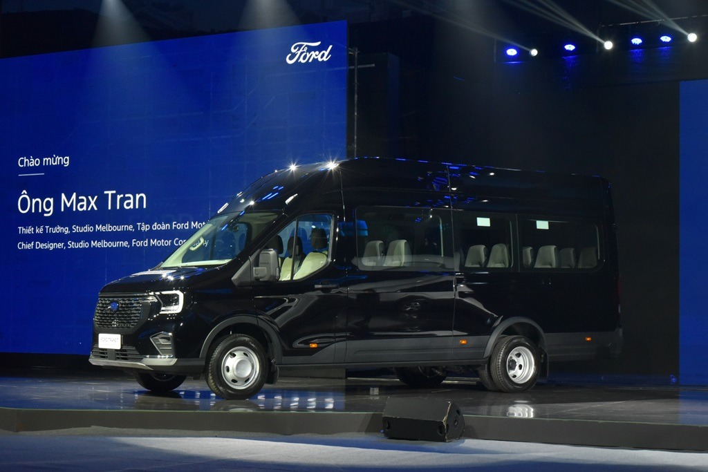  ra mắt Ford Transit thế hệ mới 