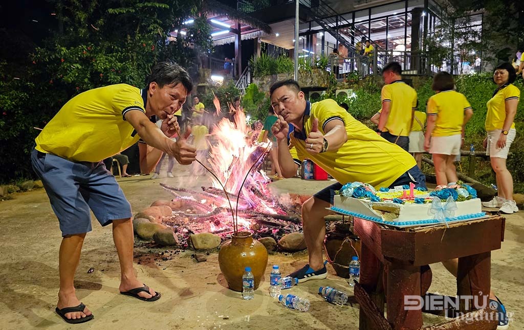  Khơi Ấm Mùa Đông, Ebino Resort & Spa Pù Luông, PuLuong Resort, sinh nhật KAMĐ